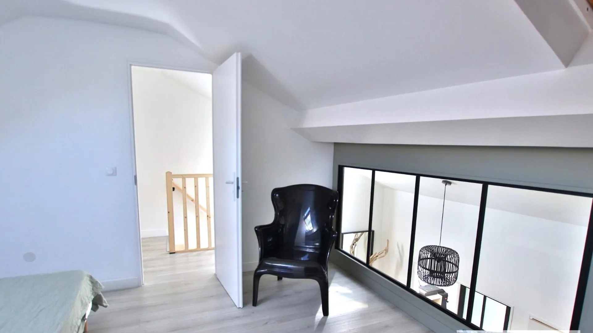 Apartment A 200M Du Lac, Au Coeur De La Vieille Ville Avec Parking Annecy